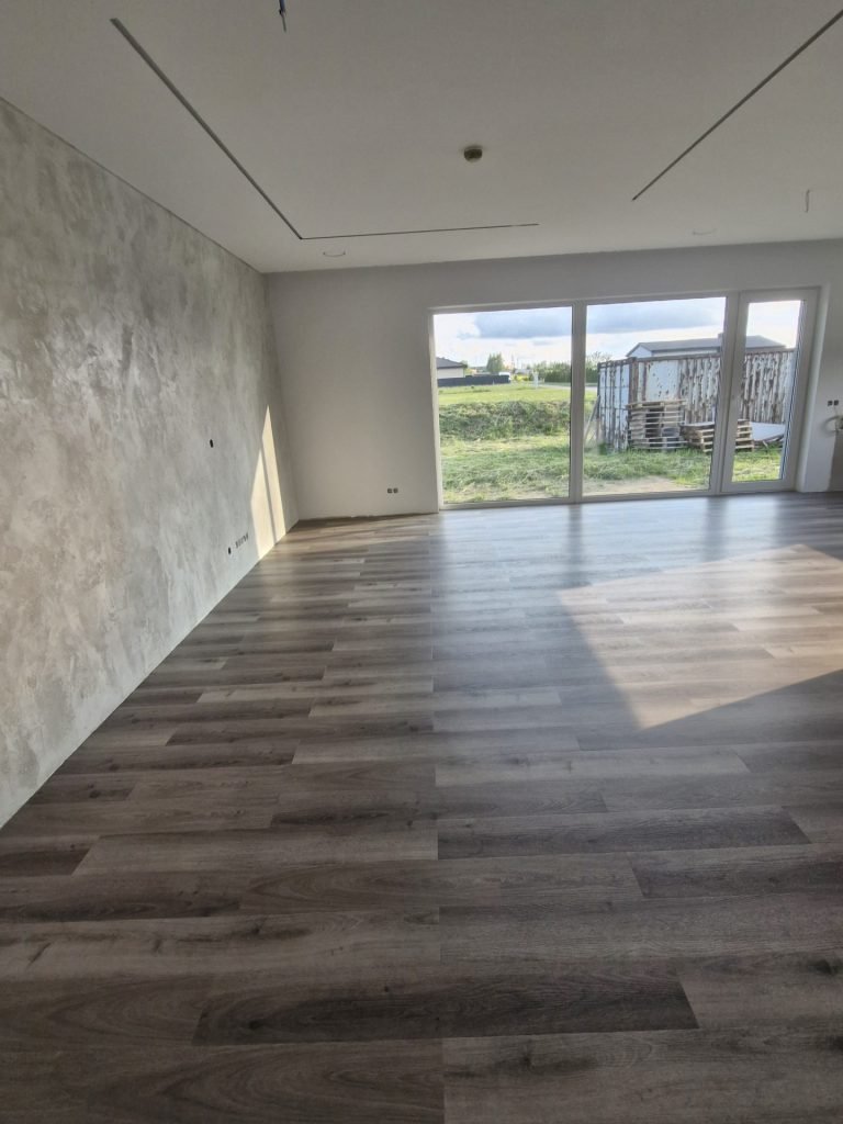 Namo grindys ir dušų patalpų danga 3
